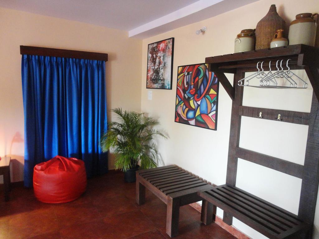 The Yuppi Hippi Hideout Hotel Anjuna Ruang foto