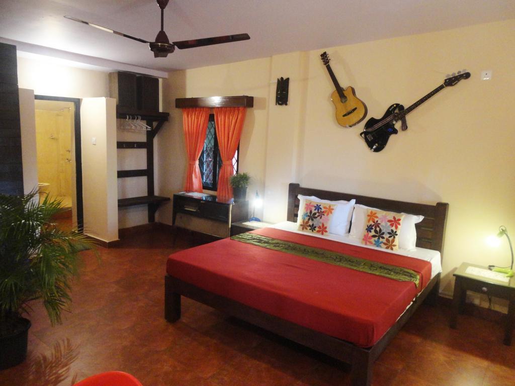 The Yuppi Hippi Hideout Hotel Anjuna Ruang foto